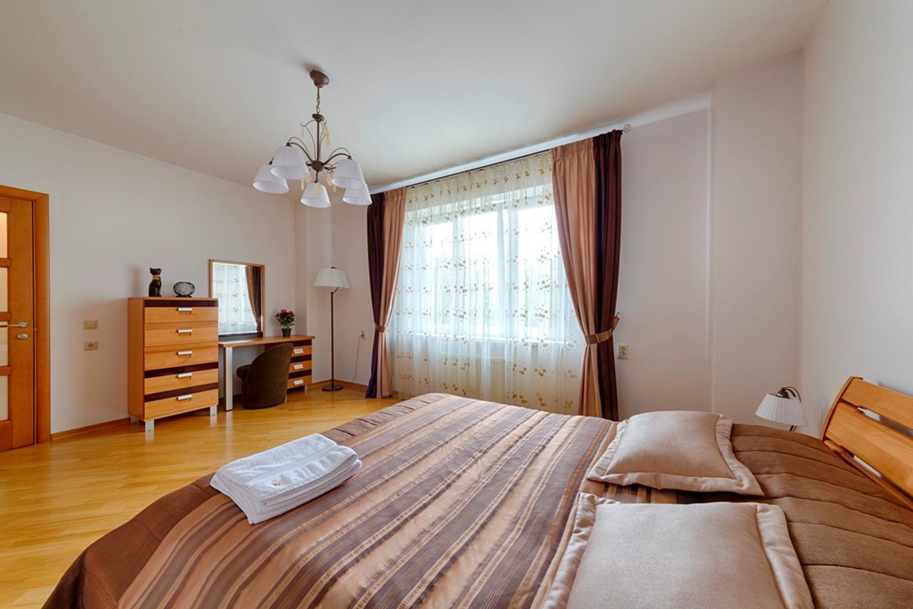 Arenda Apartments - Surganova,5A Minsk Luaran gambar